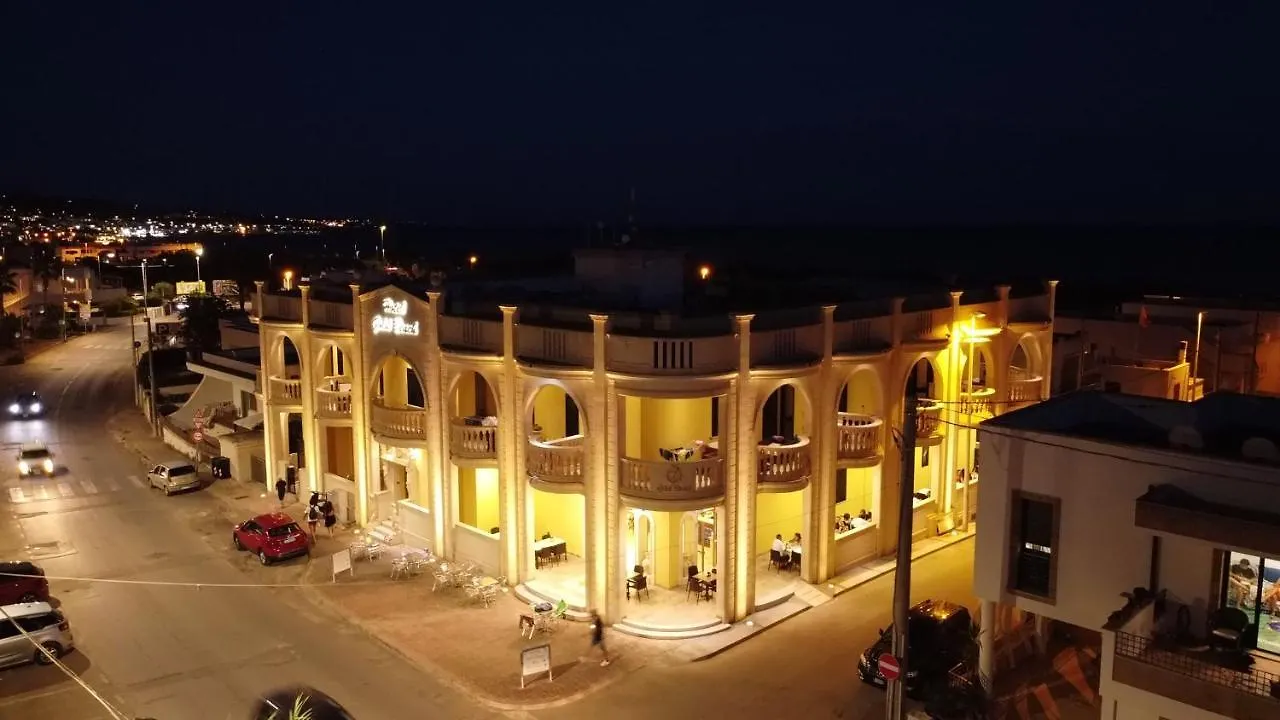 Vicino alle Maldive del Salento: 5 Hotel per Famiglie a Confronto