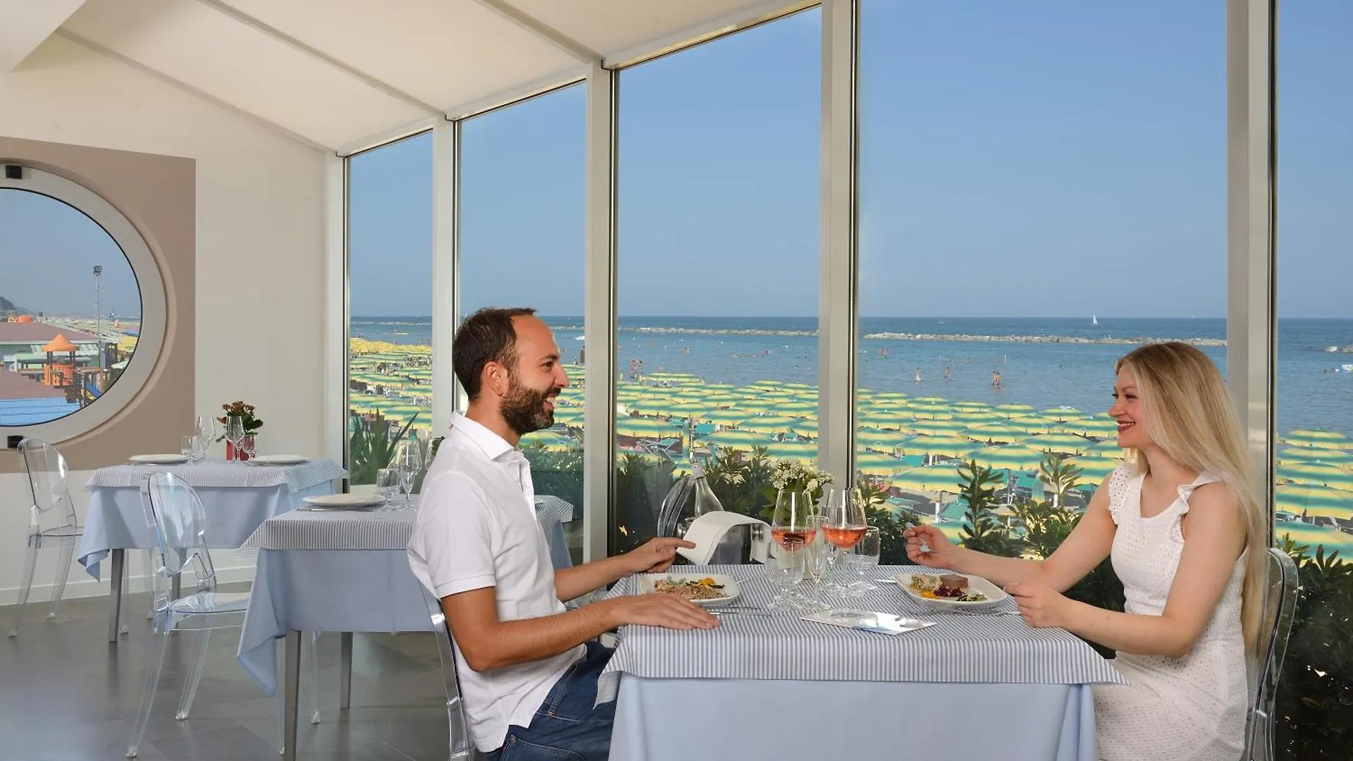15 Beach Hotel vicino al Parco Monte San Bartolo che Vale la Pena