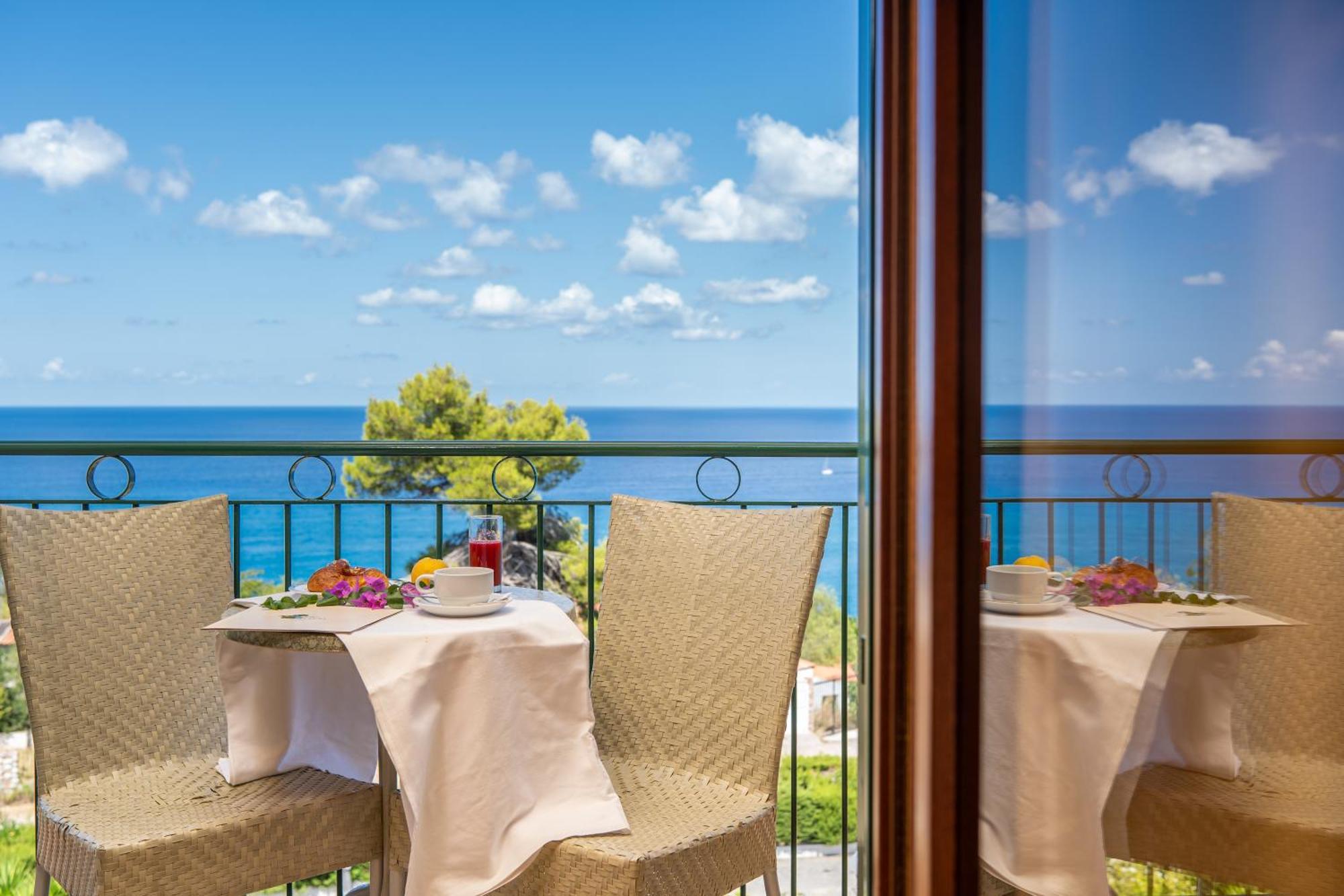 Dove Soggiornare vicino al Santuario di Tropea: 14 Beach Hotel
