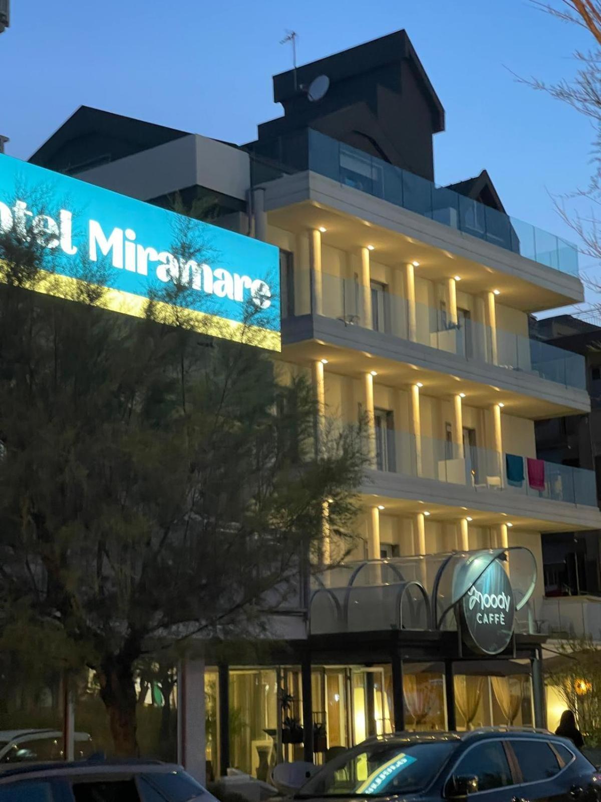 5 Hotel sul Mare vicino Fermata di Brondolo che Vale la Pena